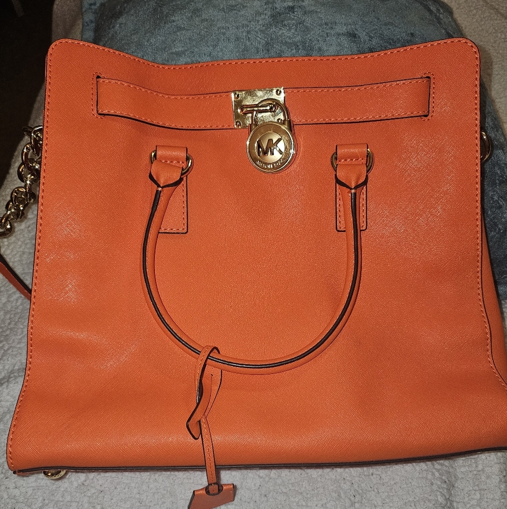 Michael Kors Hamilton Large Orange Shoulder Bag